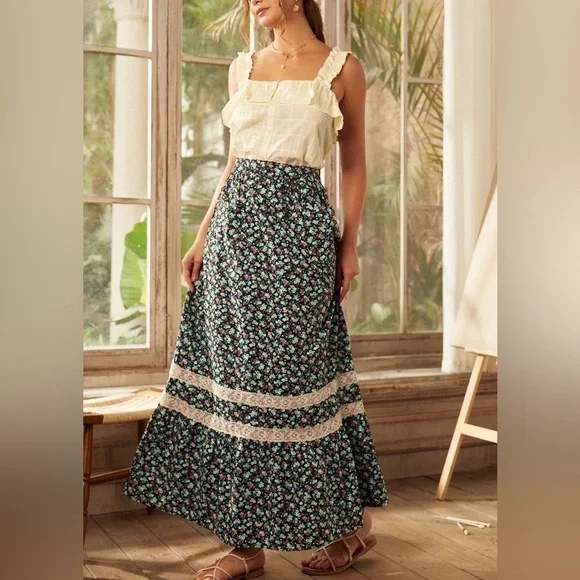 NWOT ModCloth Field of Dreams Strawberry Maxi Skirt - Picture 3 of 6